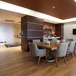 科尼亚山丘钻石酒店及会议中心 酒店