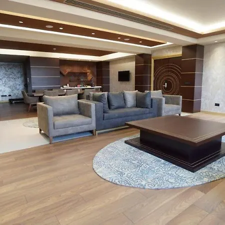 Bayir Diamond & Convention Center Szálloda 5*