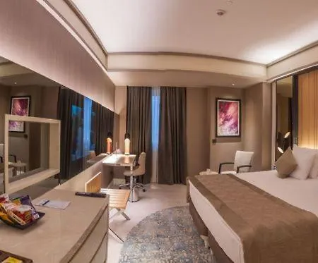 Bayir Diamond & Convention Center 호텔