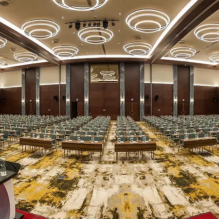 호텔 Bayir Diamond & Convention Center