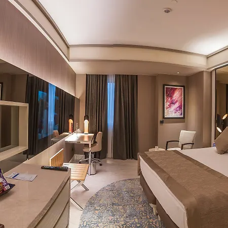 Bayir Diamond & Convention Center 5*