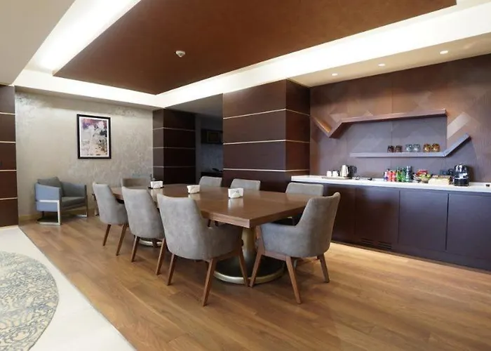 Bayir Diamond & Convention Center Hotell 5*