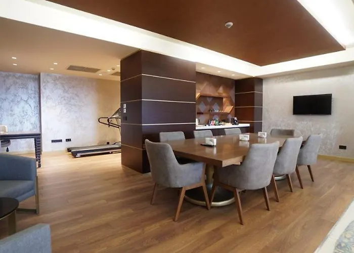 Bayir Diamond & Convention Center Hotel